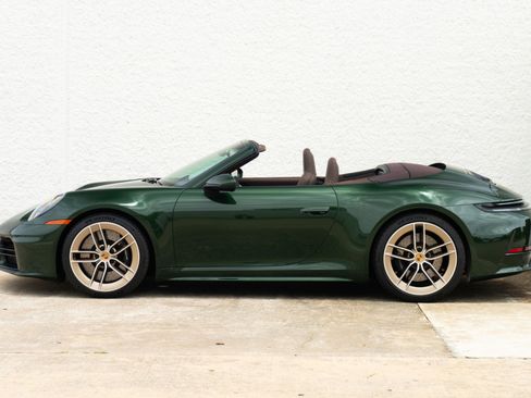 Used 2026 Porsche 911 Carrera S RWD image 3