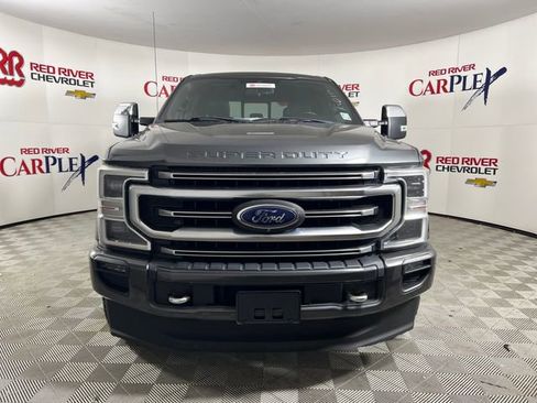 Used 2020 Ford F250 Platinum w/ FX4 Off-Road Package image 2