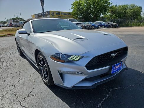 Used 2018 Ford Mustang Premium RWD image 2