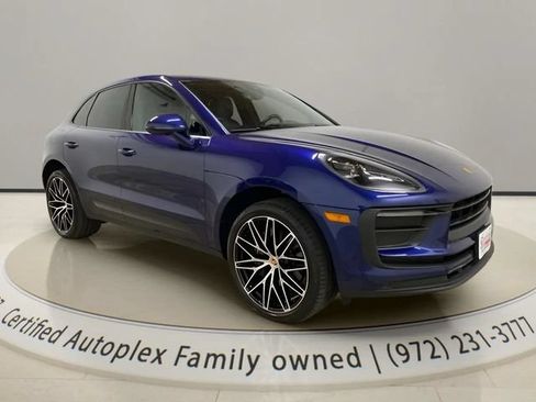 Used 2022 Porsche Macan AWD/4WD image 7