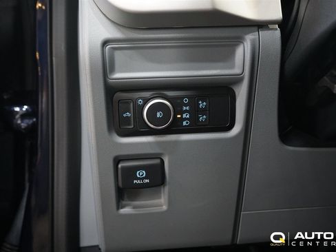 Used 2021 Ford F150 XLT image 26