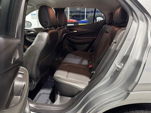 Used 2023 Buick Encore GX Select w/ Sport Touring Package image 8