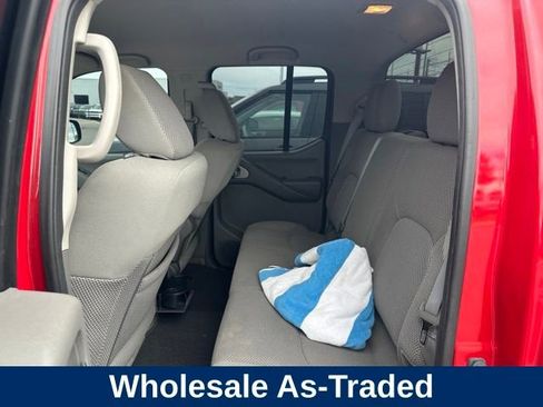 Used 2011 Nissan Frontier SV w/ SV Premium Utility Pkg RWD image 7