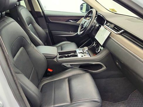 Used 2021 Jaguar F-PACE S image 24