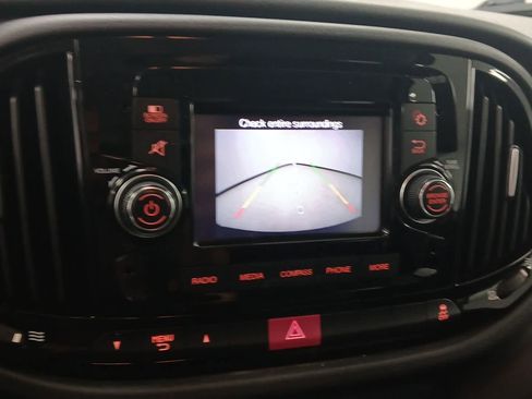 Used 2019 RAM ProMaster City Tradesman image 9