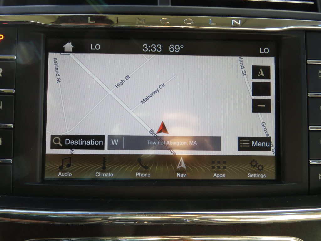 Used 2019 Lincoln Continental Reserve AWD/4WD image 25