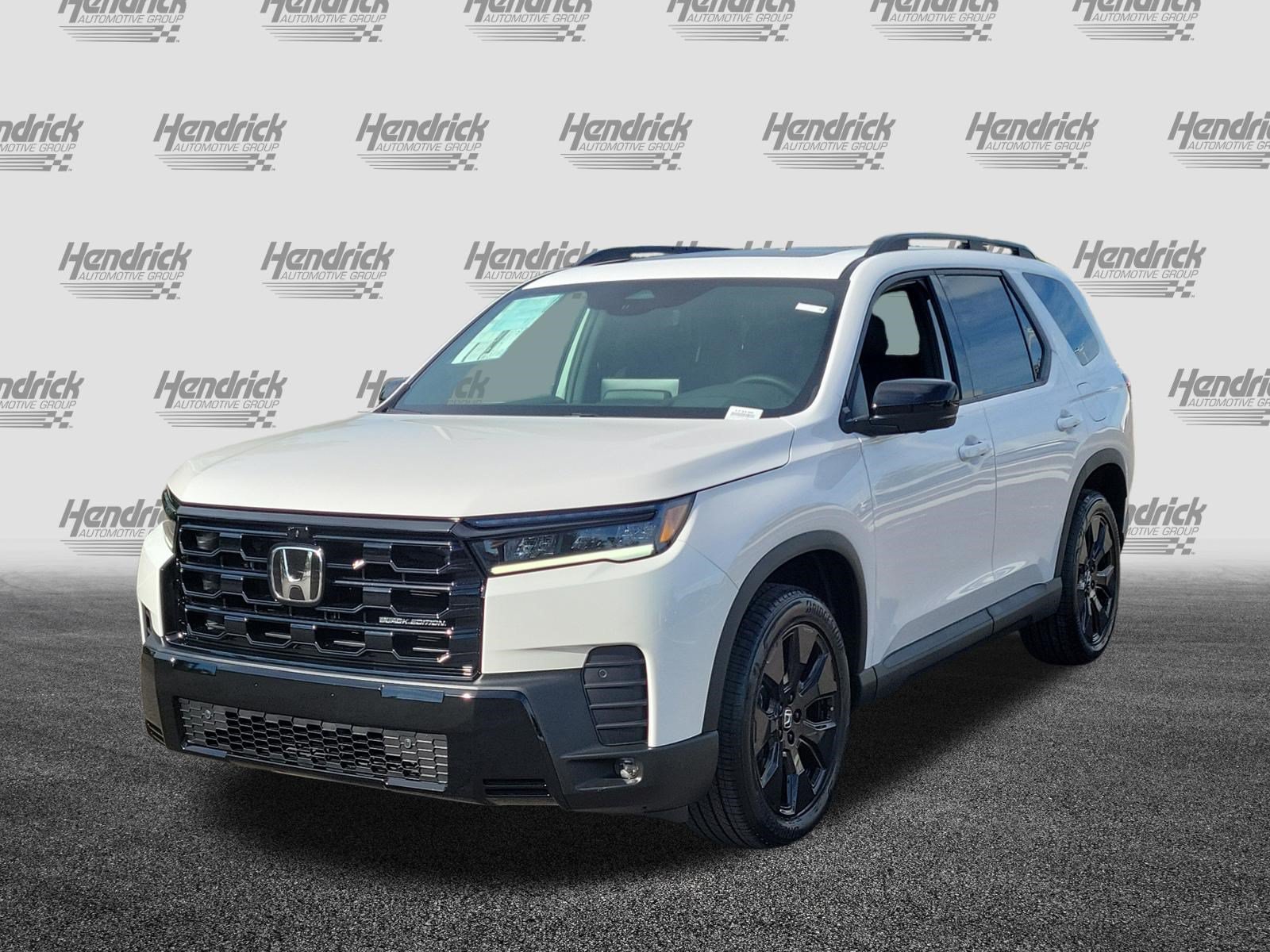 New 2026 Honda Pilot Black Edition image 3