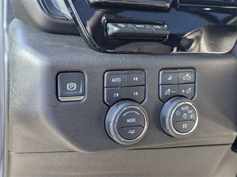 Certified 2024 Chevrolet Silverado 2500 ZR2 w/ Technology Package image 15