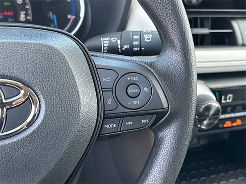 New 2025 Toyota RAV4 XLE image 24