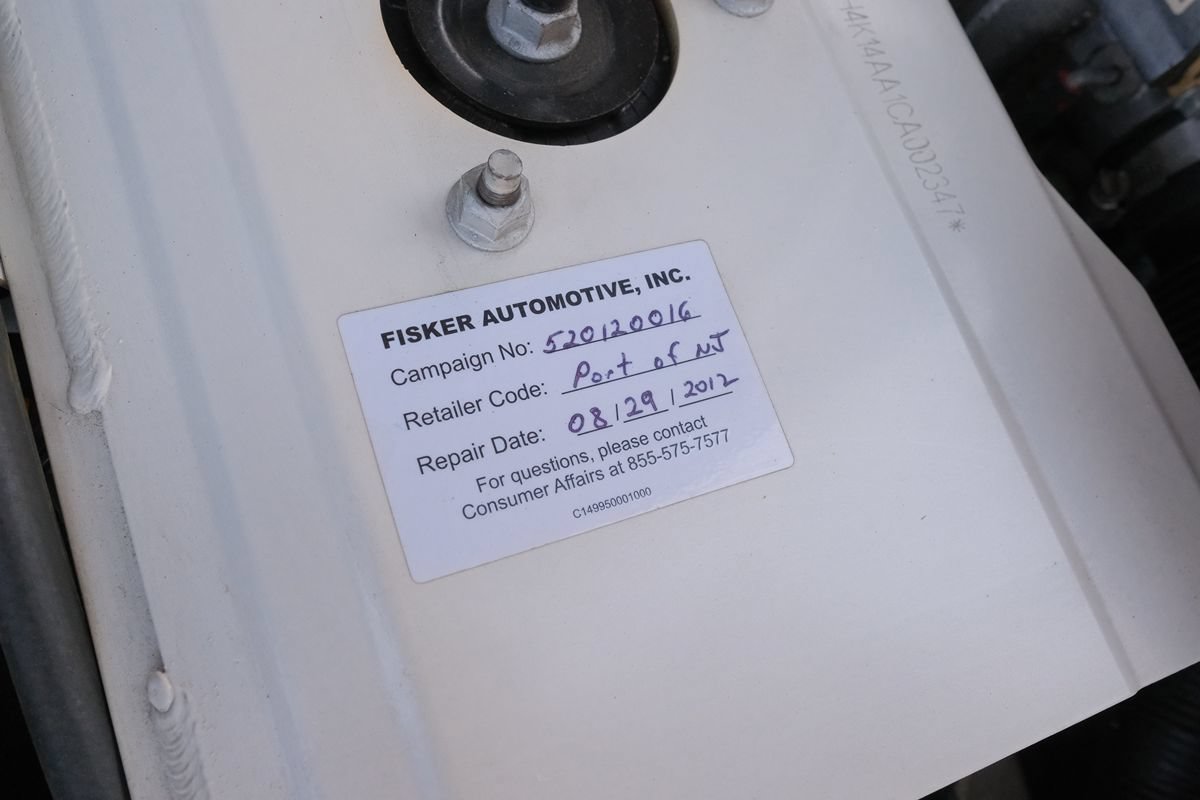 Used 2012 Fisker Karma EcoSport RWD image 55