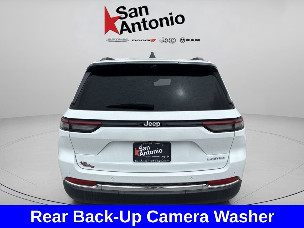 New 2025 Jeep Grand Cherokee Limited RWD image 13
