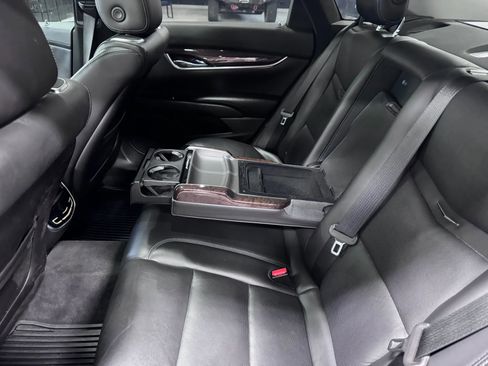 Used 2015 Cadillac XTS Premium AWD/4WD image 36