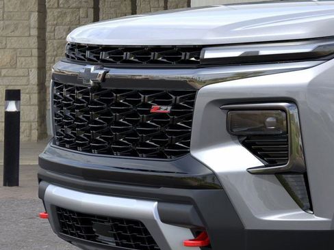 New 2026 Chevrolet Traverse Z71 w/ Driver Confidence Package image 13