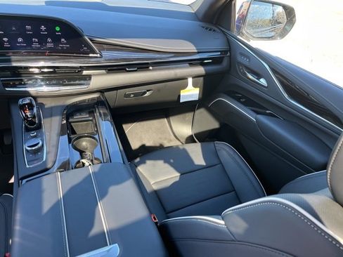Used 2024 Cadillac Escalade ESV Sport w/ Touring Package image 42