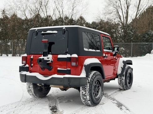 Used 2009 Jeep Wrangler X image 3