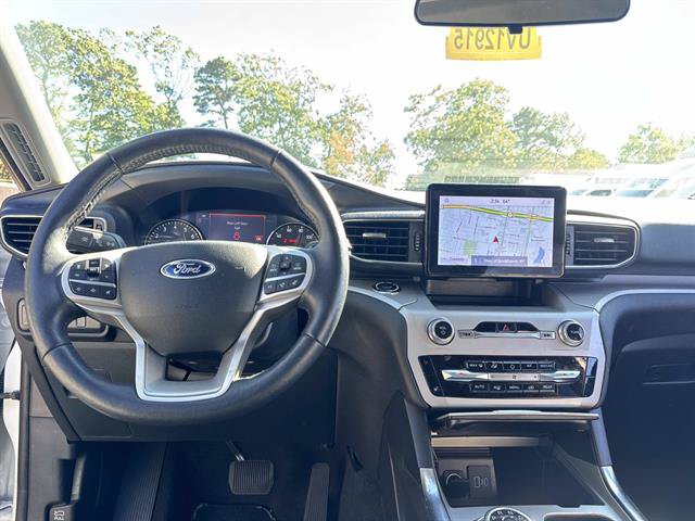 Certified 2023 Ford Explorer XLT w/ Equipment Group 202A AWD/4WD image 29