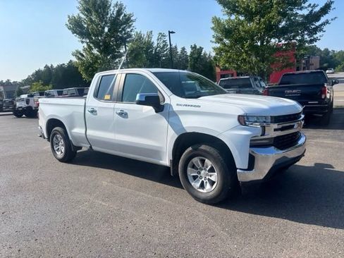 Used 2021 Chevrolet Silverado 1500 LT AWD/4WD image 4