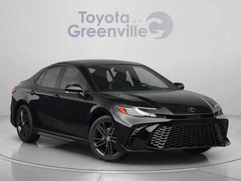 Certified 2026 Toyota Camry XSE FWD image 8