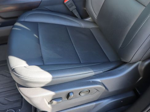 Certified 2024 GMC Sierra 1500 SLT w/ SLT Premium Plus Package image 21