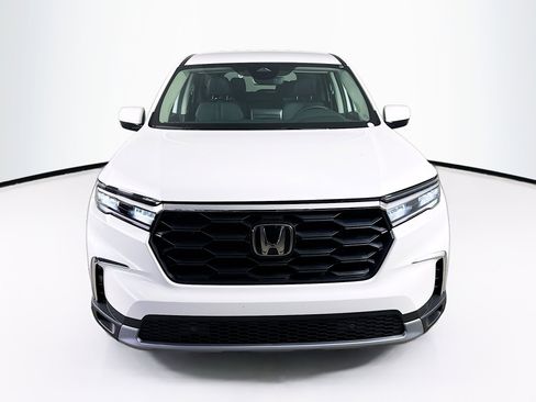 New 2025 Honda Pilot EX-L image 3