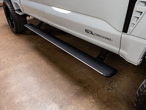 Used 2026 Ford F250 Platinum image 13