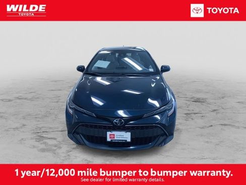 Used 2022 Toyota Corolla SE w/ SE Preferred Package FWD image 4