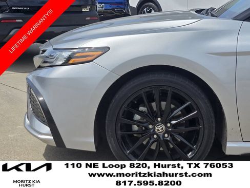 Used 2023 Toyota Camry XSE FWD image 14