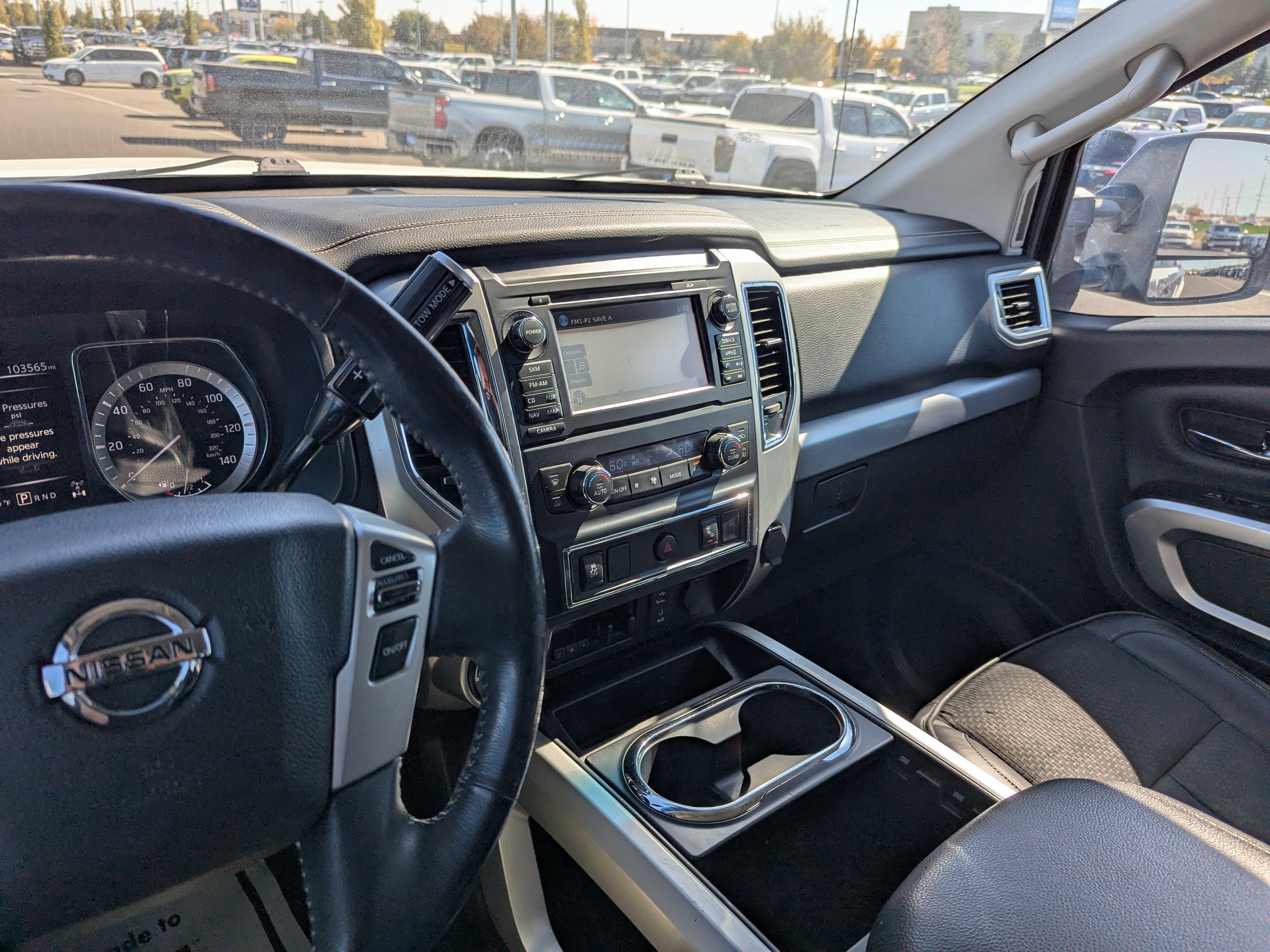 Used 2016 Nissan Titan PRO-4X AWD/4WD image 21