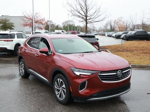 Used 2023 Buick Envision Essence image 3