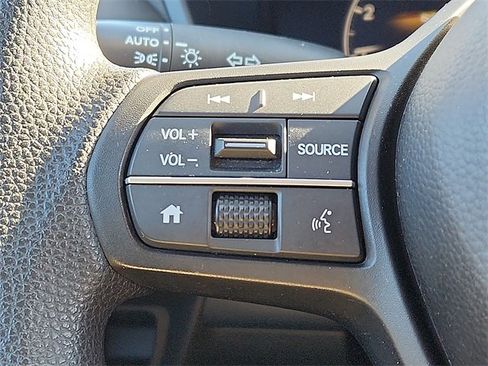 Certified 2023 Honda HR-V LX image 20