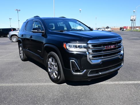 Used 2022 GMC Acadia SLT w/ Preferred Package image 2