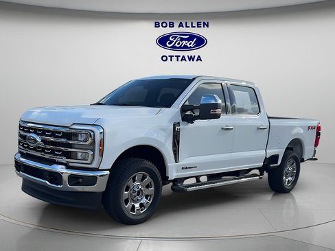 Used 2026 Ford F250 Lariat w/ Chrome Package AWD/4WD image 2