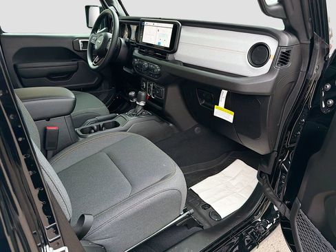 New 2026 Jeep Gladiator Sport image 12