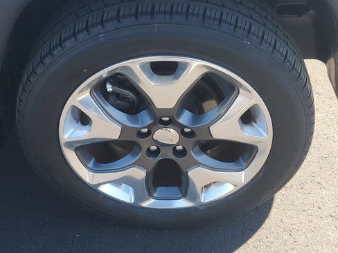 Used 2021 Jeep Compass Limited image 7