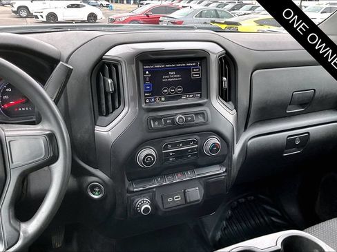 Used 2024 Chevrolet Silverado 2500 W/T w/ WT Convenience Package AWD/4WD image 9