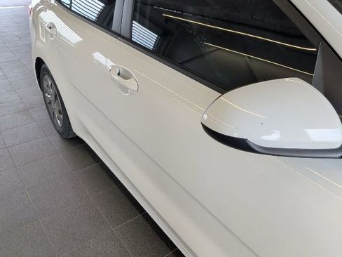 Used 2020 Kia Rio LX FWD image 9