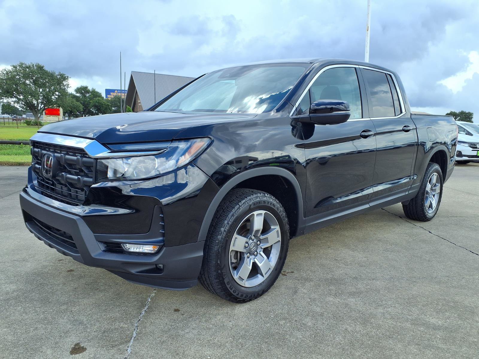 Certified 2025 Honda Ridgeline RTL image 5