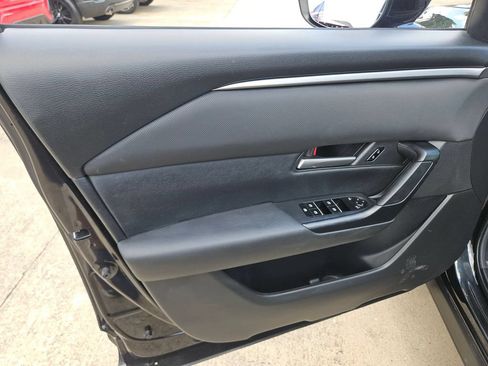 Used 2025 MAZDA CX-50 AWD 2.5 S w/ Premium Package image 11