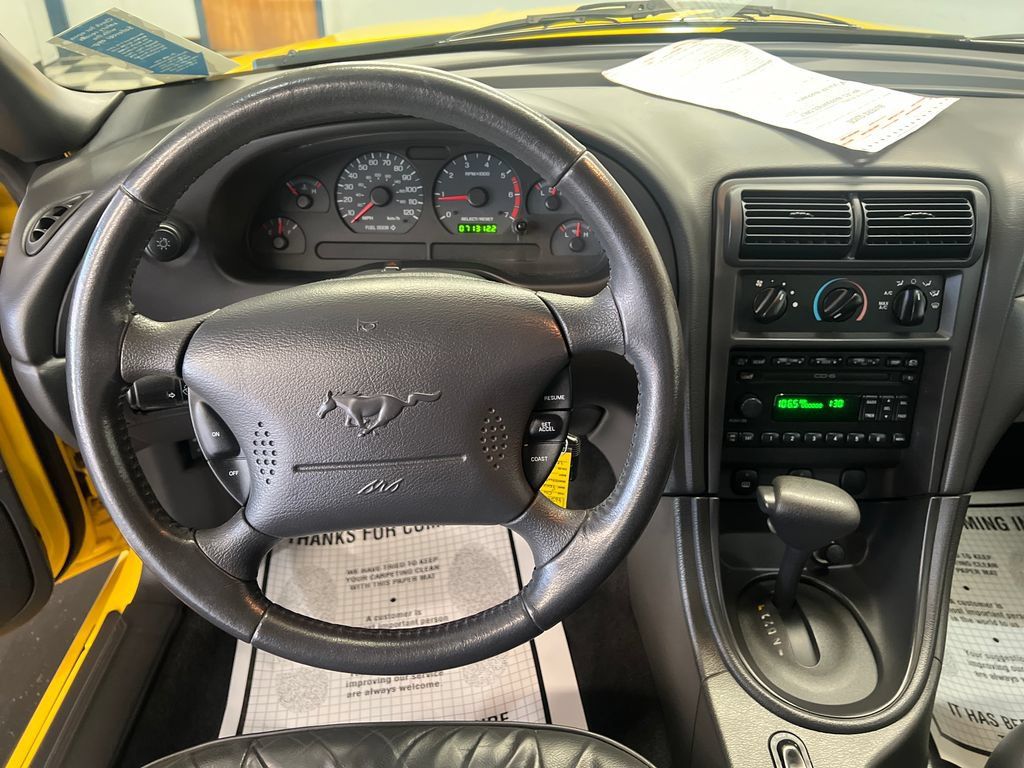Used 2004 Ford Mustang Convertible RWD image 24