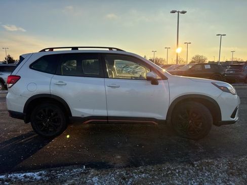 Used 2023 Subaru Forester Sport image 10
