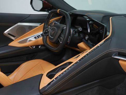 Used 2023 Chevrolet Corvette Stingray Premium Conv w/ Z51 Performance Package RWD image 33