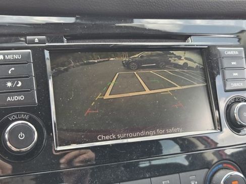 Used 2021 Nissan Rogue Sport S FWD image 20