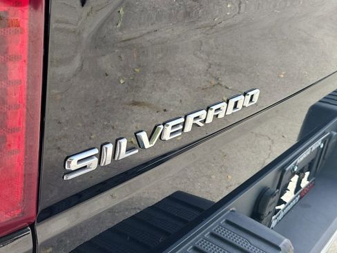 Used 2020 Chevrolet Silverado 1500 LT w/ All-Star Edition image 13