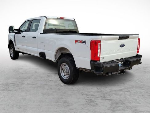 Used 2023 Ford F250 XL w/ XL Driver Assist Package AWD/4WD image 7