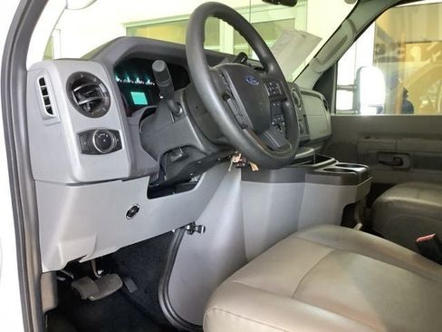 New 2024 Ford E-350 and Econoline 350 Super Duty w/ Power Windows & Locks Group RWD image 15