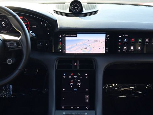 Certified 2024 Porsche Taycan GTS image 19