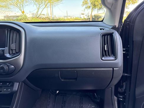 Used 2016 Chevrolet Colorado Z71 RWD image 19