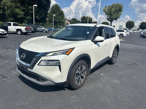 Used 2022 Nissan Rogue SV AWD/4WD image 9