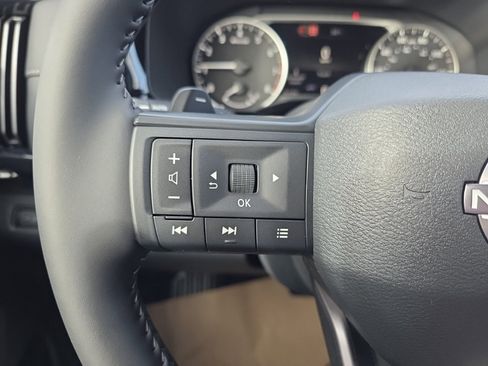 New 2026 Nissan Pathfinder SV image 21