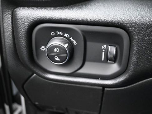 New 2026 RAM 3500 Tradesman AWD/4WD image 30